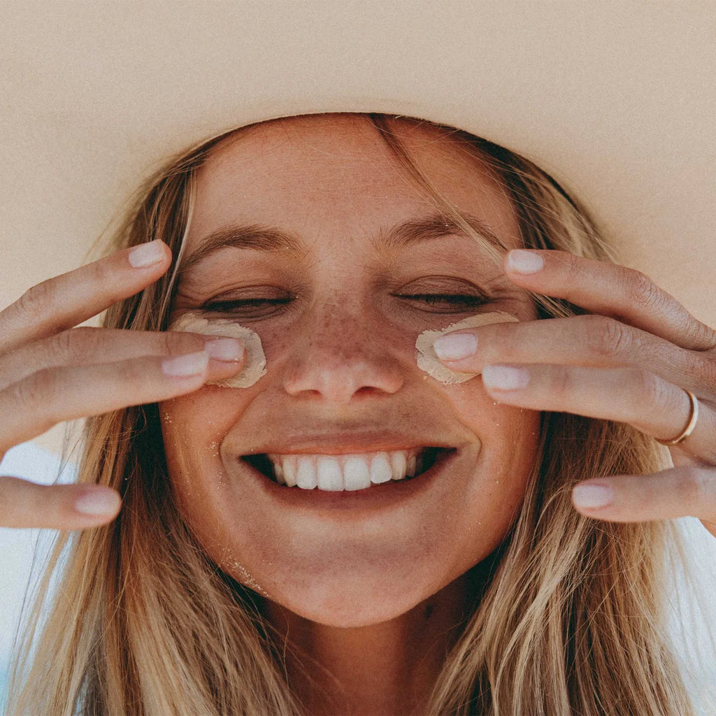 We Are Feel Good Inc. Sticky Zinc SPF 50+ Light Tint 50g